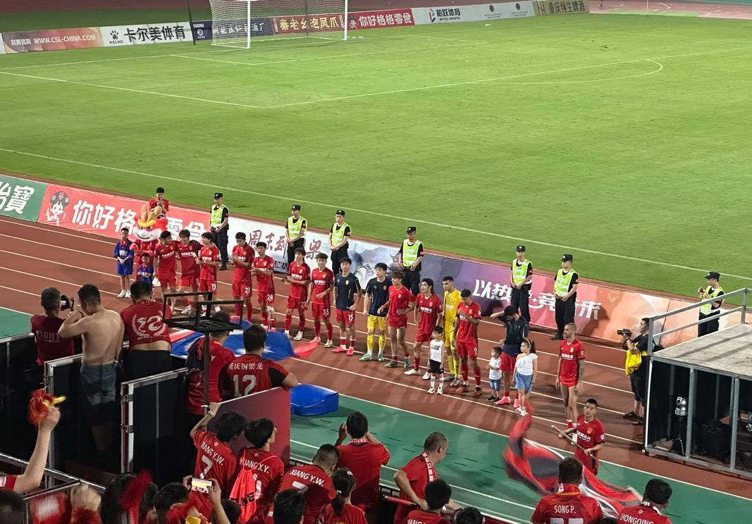 中超赛程吃紧,广州队今晨强势反弹,管理层满意,年轻球员得到机会的简单介绍 中超赛程吃紧,广州队今晨强势反弹,管理层满意,年轻球员得到机会的简单介绍