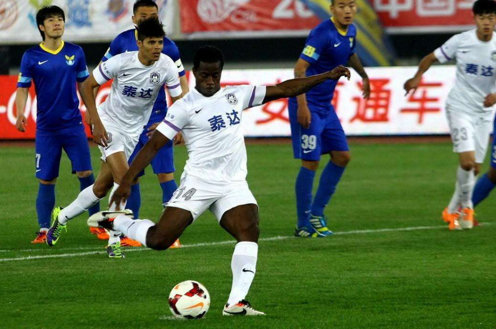 九游体育下载中超倒计时，瓦伦西亚关键时刻外线爆发，细节引发关注，底气十足，训练强度明显提升的简单介绍