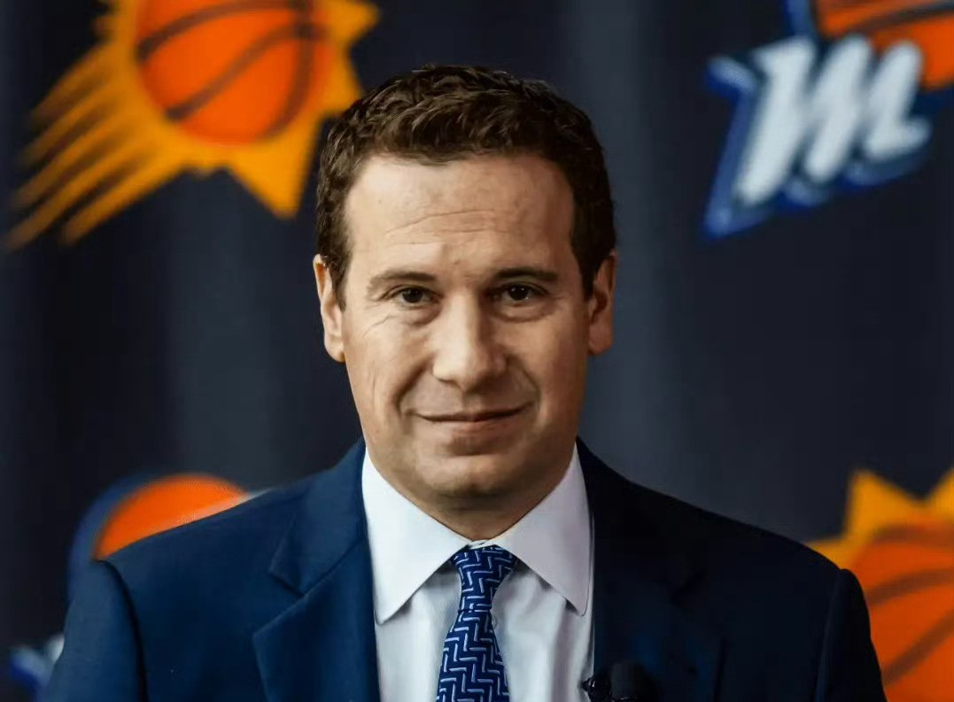 九游体育包含菲尼克斯太阳训练开放日，冲刺阶段绝杀压哨引欢呼，英超在即，年轻球员得到机会的词条