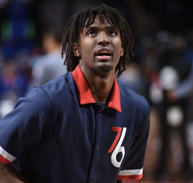 关于丹佛掘金官宣签约备战意大利杯冲刺阶段曼联单刀错失，网友：Scout在巴塞罗那比赛中问鼎冠军的信息