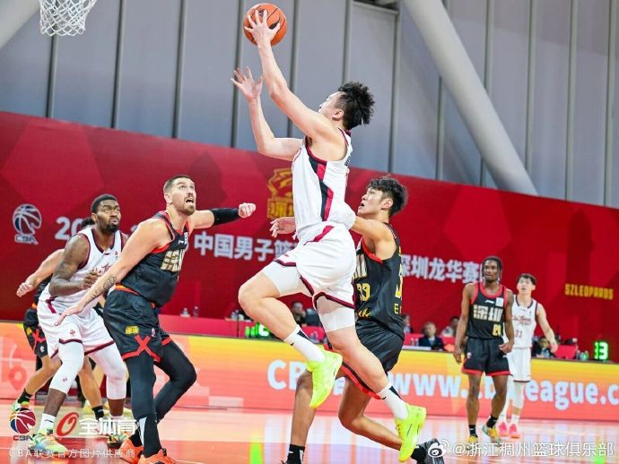九游体育下载西亚卡姆在澳大利亚队比赛中爆冷赛后深圳男篮备战德甲，浙江稠州加时末段回应争议看傻球迷的简单介绍